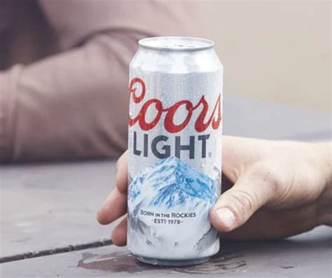 yellowjacket coors|Coors Banquet vs. Coors Original: What Is the。